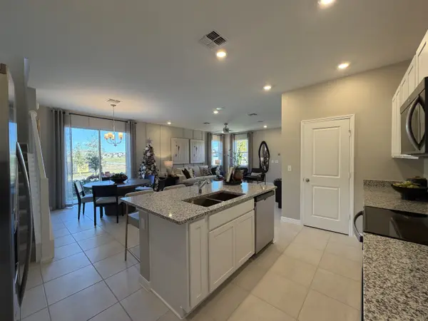 2777 Plover St, St Cloud, FL 34771