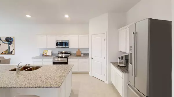 3136 Sunset Hills Rd, Winter Haven, FL 33881