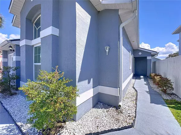 3217 BREWSTER DR, Kissimmee, FL 34743