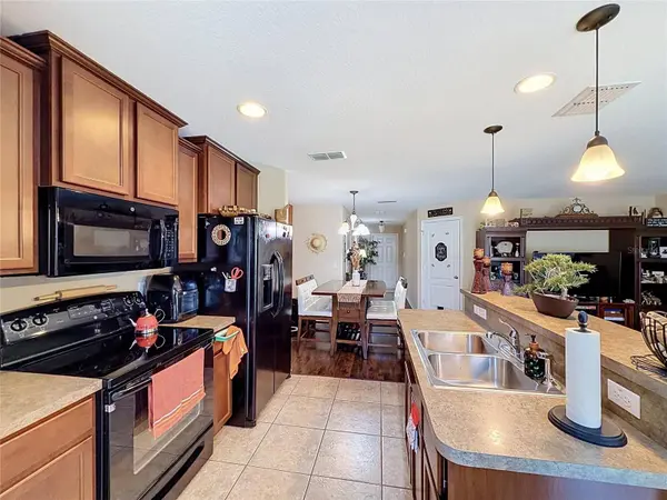 6420 WINDSOR LAKE CIR, Sanford, FL 32773