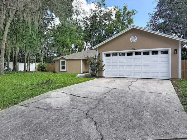 706 OLD CREEK CT, Sanford, FL 32773