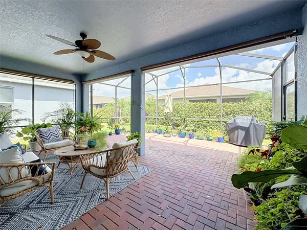 2911 WOODWARD LN, Winter Haven, FL 33884
