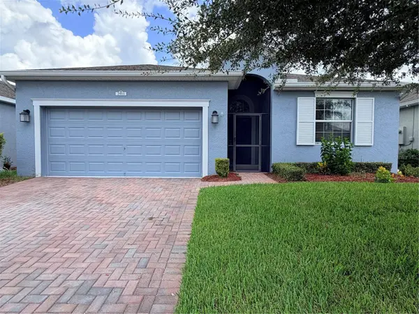 2911 WOODWARD LN