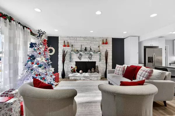 1771 E FIELDCREST LN, Holladay, UT 84117