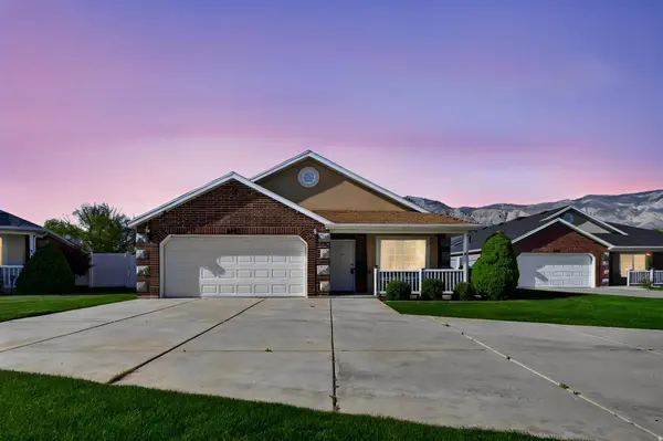 2465 N DORCHESTER AVE, Harrisville, UT 84414