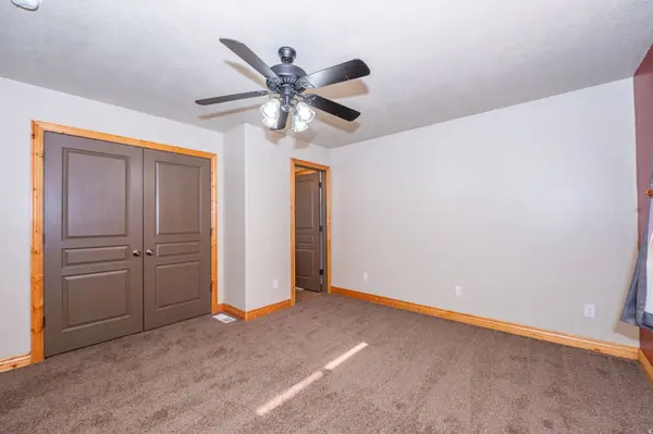 12498 W WALLACE LN, Thatcher, UT 84337