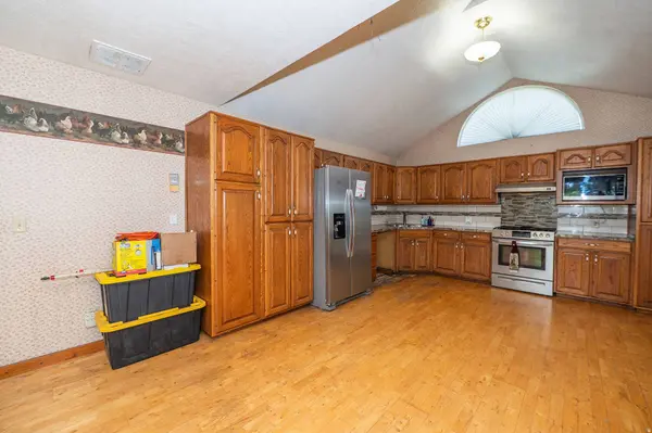 881 N HIGHWAY 89, Harrisville, UT 84404