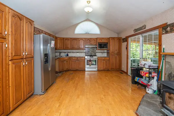 881 N HIGHWAY 89, Harrisville, UT 84404