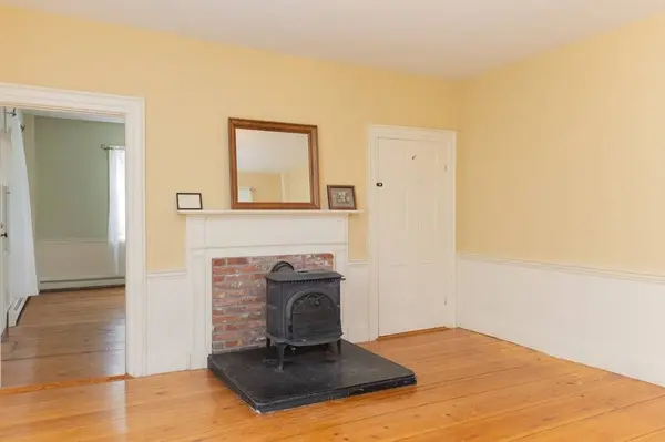 14 Baldwinville Road, Templeton, MA 01468