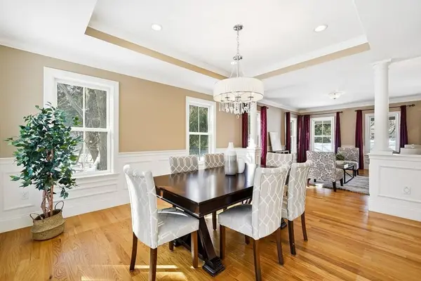 4 Whittier Rd, Lexington, MA 02420