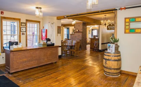 10 Baldwinville Road, Templeton, MA 01468