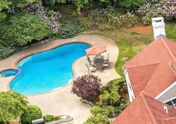 784 Strawberry Hill Rd, Concord, MA 01742