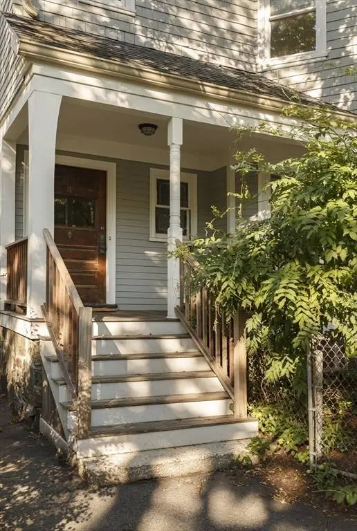 4 Hurlbut Street, Cambridge, MA 02138