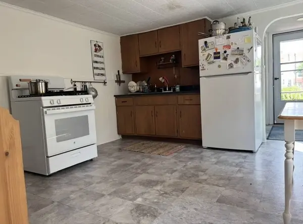18 Tremont St. #3, Cambridge, MA 02139