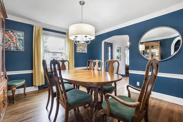 158 Warren Street, Waltham, MA 02453