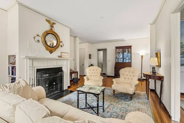 5 Arlington Street #25, Cambridge, MA 02420