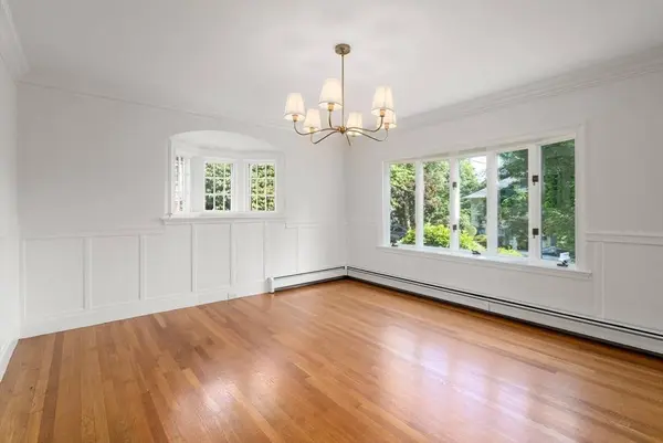 16 Douglas Road, Belmont, MA 02478