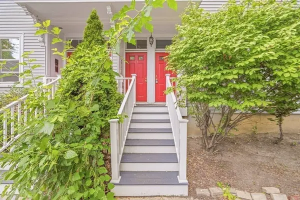 15 Fallon Pl #15A, Cambridge, MA 02138
