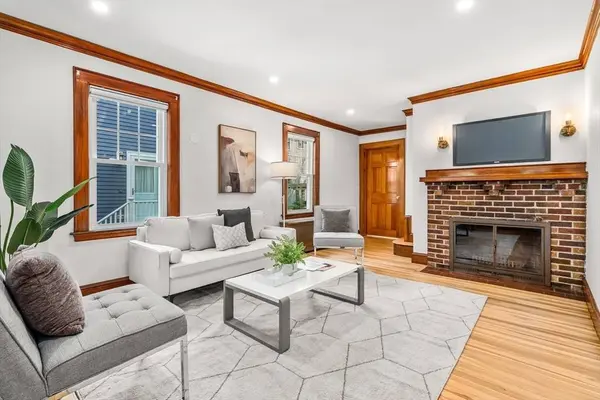 260 Hillside Avenue, Arlington, MA 02476