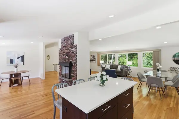 430 Heald Rd, Carlisle, MA 01741