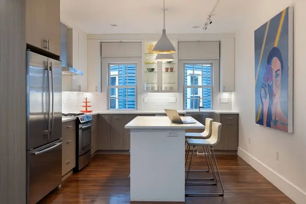 159 Fayerweather Street #1, Cambridge, MA 02138