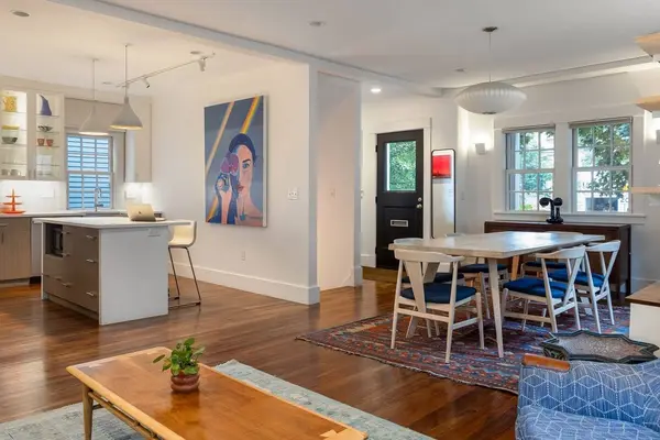 159 Fayerweather Street #1, Cambridge, MA 02138