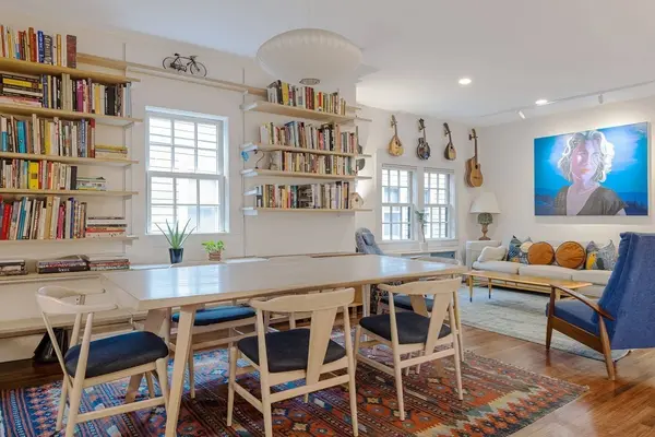 159 Fayerweather Street #1, Cambridge, MA 02138