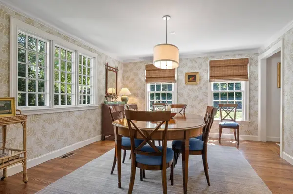1319 Monument Street, Concord, MA 01742