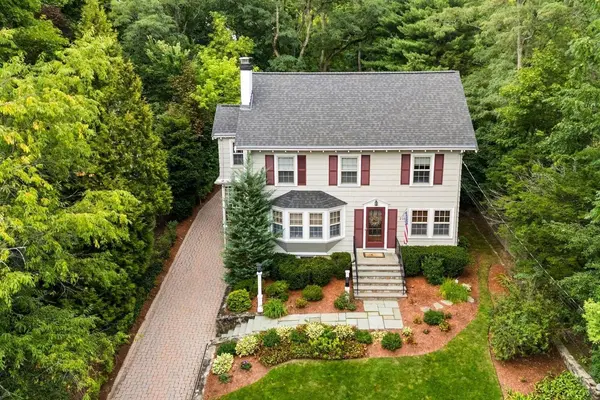 216 Bellevue Rd, Watertown, MA 02472
