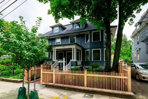 109 Lake View Ave