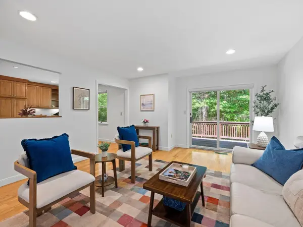 4 Quail Run #4, Acton, MA 01720