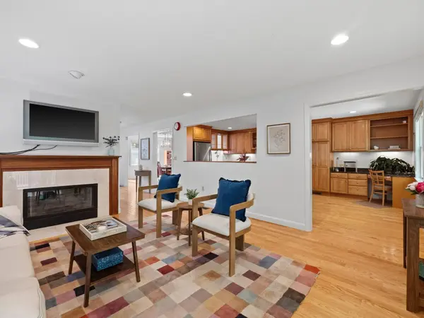 4 Quail Run #4, Acton, MA 01720