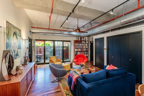 1060 Broadway #114, Somerville, MA 02144