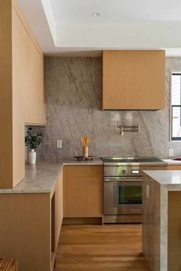11 Mt. Auburn Street #11, Cambridge, MA 02138