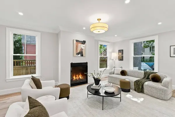 65 Hammond Street, Cambridge, MA 02138
