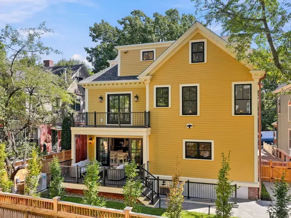 65 Hammond Street, Cambridge, MA 02138