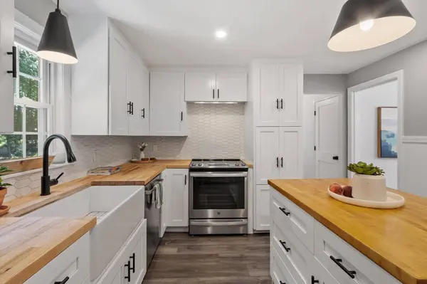 100 Butternut Circle, Concord, MA 01742