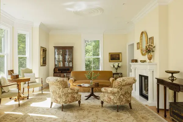68 Sparks Street, Cambridge, MA 02138