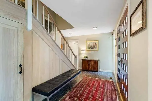 125 Bristers Hill, Concord, MA 01742