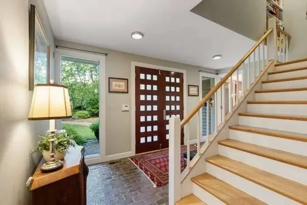 125 Bristers Hill, Concord, MA 01742