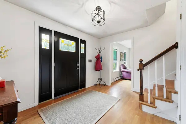 144 Hill St, Concord, MA 01742