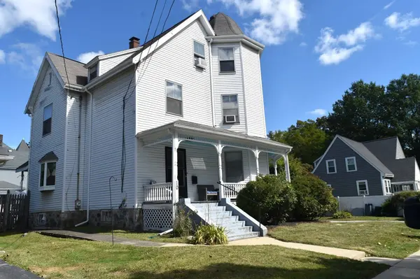 10 Holly St, Watertown, MA 02472