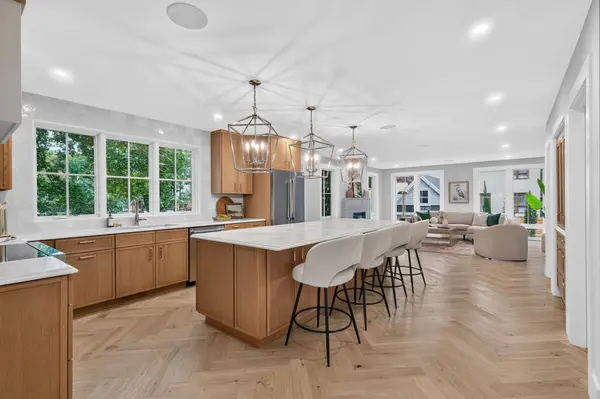 21 Cottage Park Ave, Cambridge, MA 02140