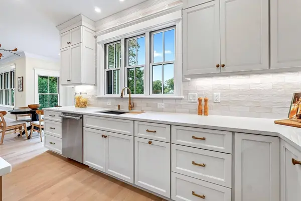 54 Maple Street, Concord, MA 01742