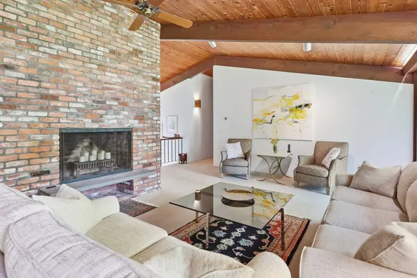 50 Carlisle Pines Drive, Carlisle, MA 01741