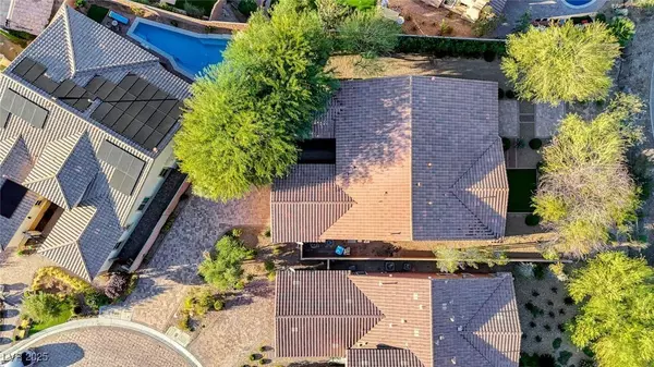 6 Lago Turchino CT, Henderson, NV 89011