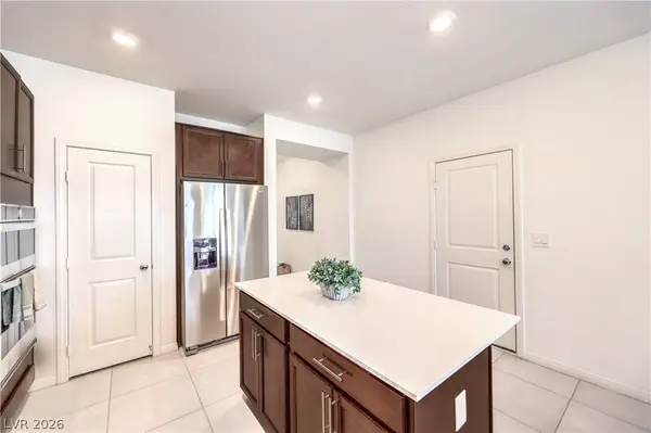 6841 Toll Mountain ST, North Las Vegas, NV 89086