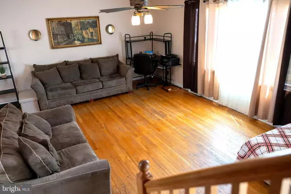 1890 GREENWILLOWS DR, Vineland, NJ 08361