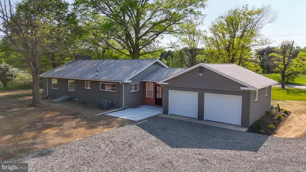 219 S SPRING RD, Vineland, NJ 08361