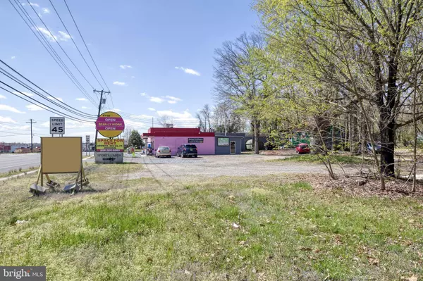 3520 S DELSEA DR, Vineland, NJ 08360